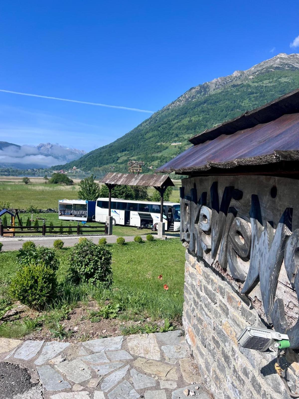 Camp Hotel Lake Views Plav Buitenkant foto