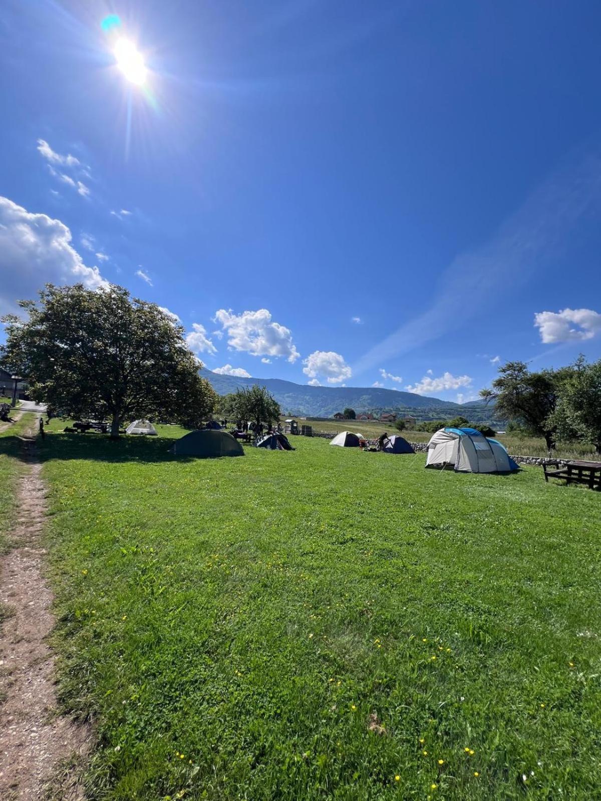 Camp Hotel Lake Views Plav Buitenkant foto
